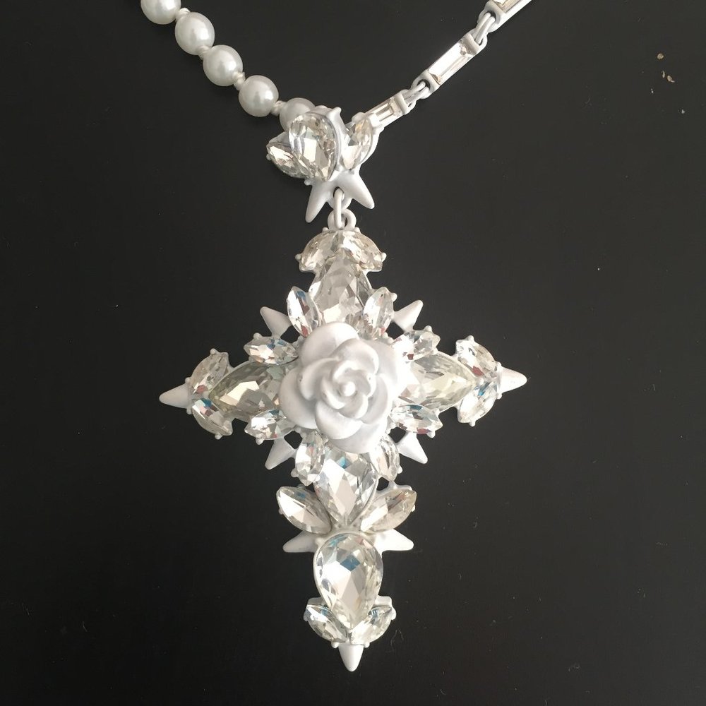 Erickson Beamon Rocks Rose Cross Necklace